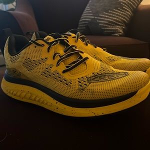 Keen WK 400 walking shoe